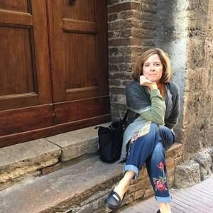 Meet your Posher, Carrie